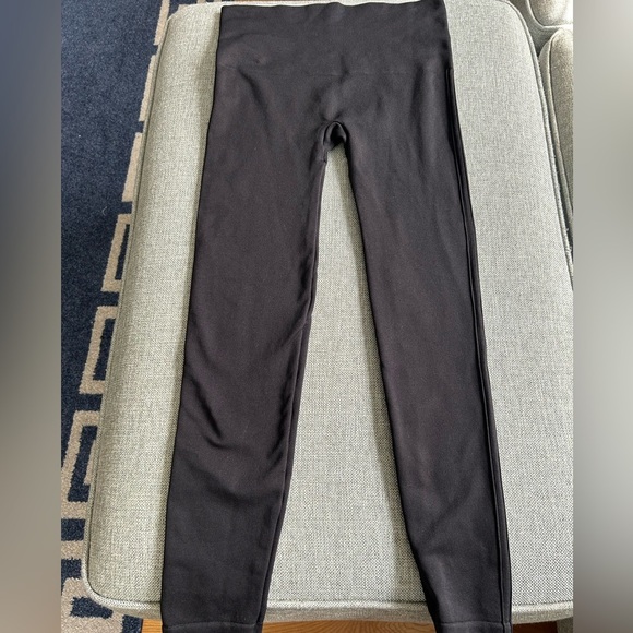 SPANX Look at Me Now High-Waisted Seamless Leggings Black Size M - Picture 6 of 8